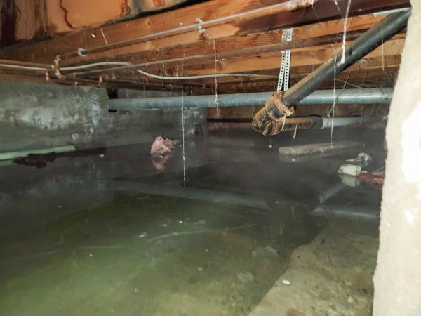 Crawlspace Water Restoration in Monroe Township